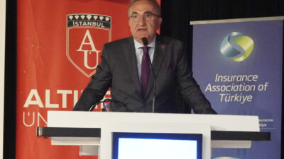 - Türkiye Sigorta Birliği Başkanı Ahmet Yaşar:
- "Bizim görevimiz teknolojiyi