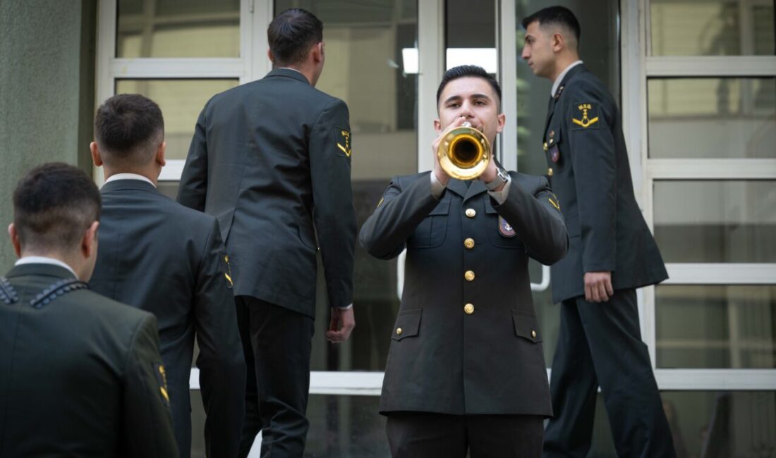 - Türk Silahlı Kuvvetlerine bando astsubayı yetiştiren Milli Savunma Üniversitesi