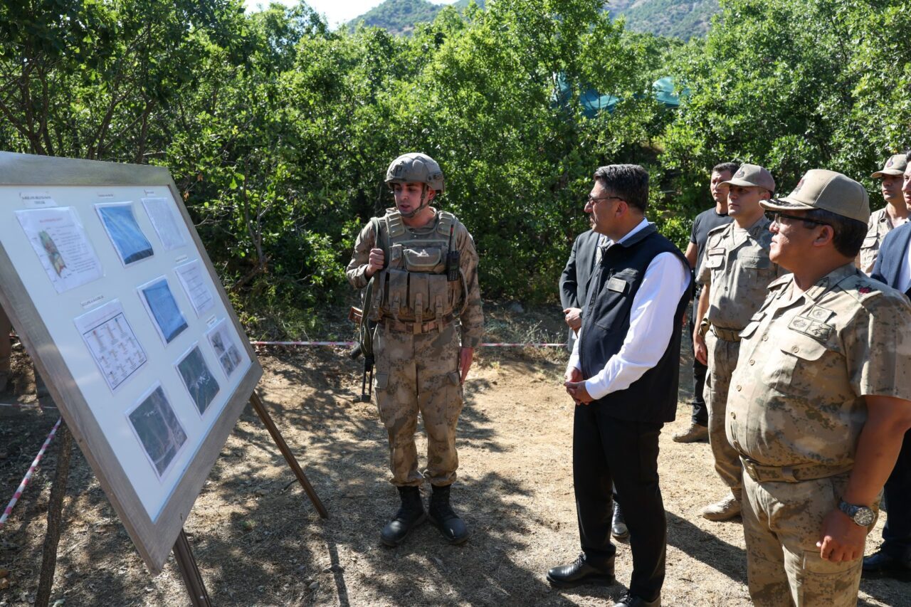 - "Buralar mayından temizlendikçe turizme açılmış olacak, hayvancılık ve tarımla