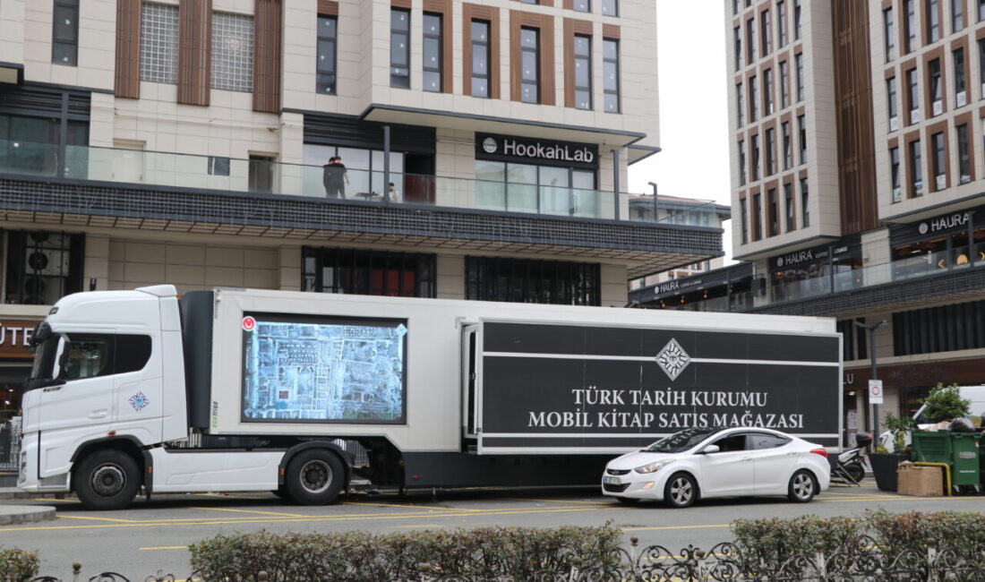 RİZE (AA) – Türk Tarih Kurumunun (TTK) "Her Eve Bir