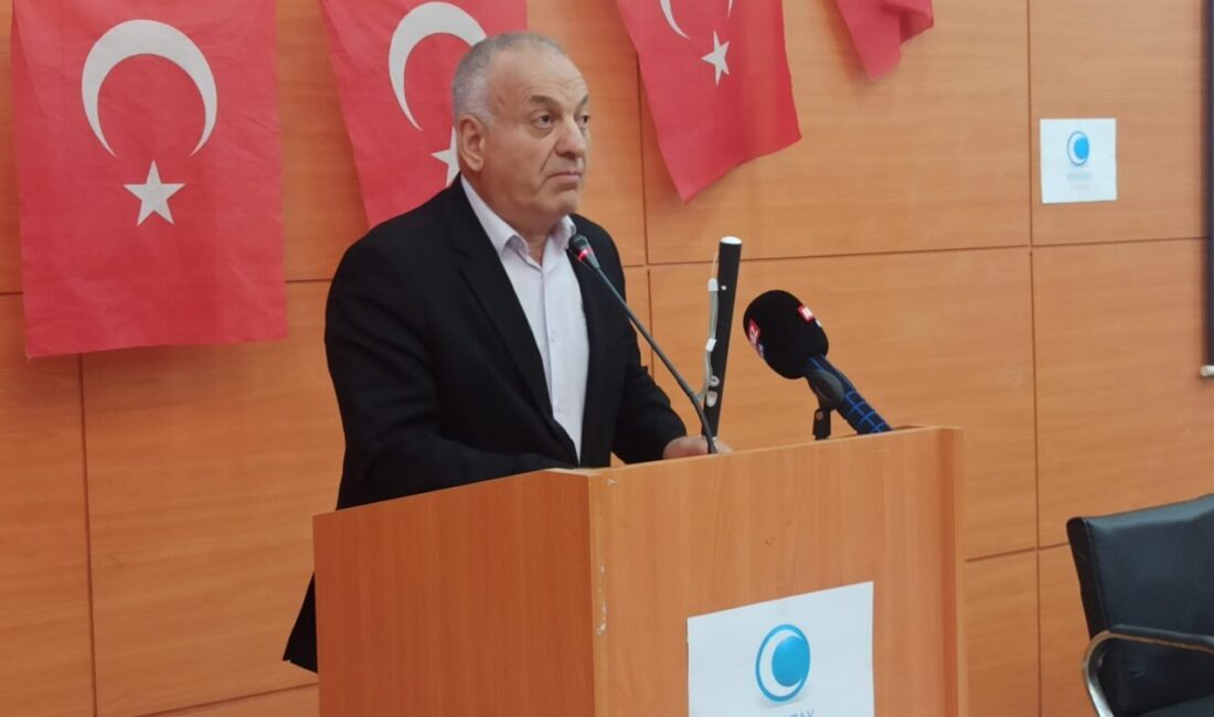 OSMANİYE (AA) – Türkiye Beyazay Derneğinin Osmaniye, Hatay ve Kahramanmaraş'ta