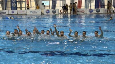 KOCAELİ (AA) – Kocaeli'nin Gebze ilçesinde düzenlenen CMAS Sualtı Hokeyi
