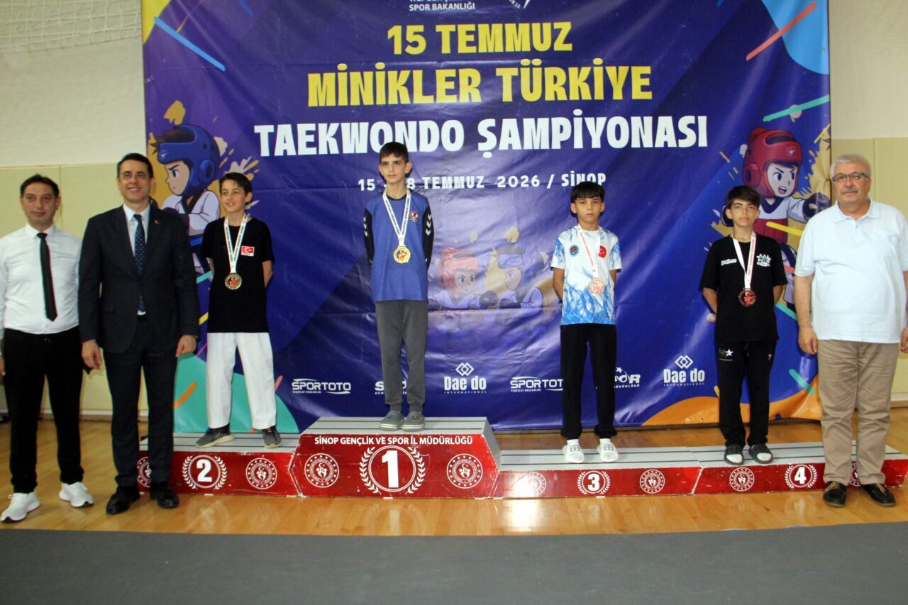 SİNOP (AA) – Türkiye Minikler Tekvando Şampiyonası, Sinop'ta başladı. Gazi