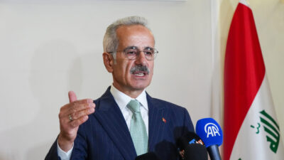 -"Süreci (Kalkınma Yolu) doğru yönetebilirsek ki önünde bir engel görünmüyor