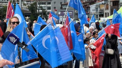 İSTANBUL (AA) – İstanbul'da, Urumçi kentinde 5 Temmuz 2009'da yaşanan