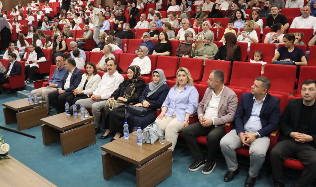 ÜSKÜP (AA) – Kuzey Makedonya'nın başkenti Üsküp'te, ilkokul öğrencilerine yönelik