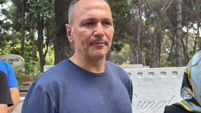 İSTANBUL (AA) – Türk sinemasının unutulmaz ismi Kemal Sunal, vefatının