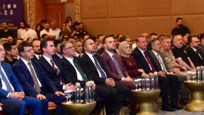 - Çevre, Şehircilik ve İklim Değişikliği Bakan Yardımcısı Burak Demiralp:
-