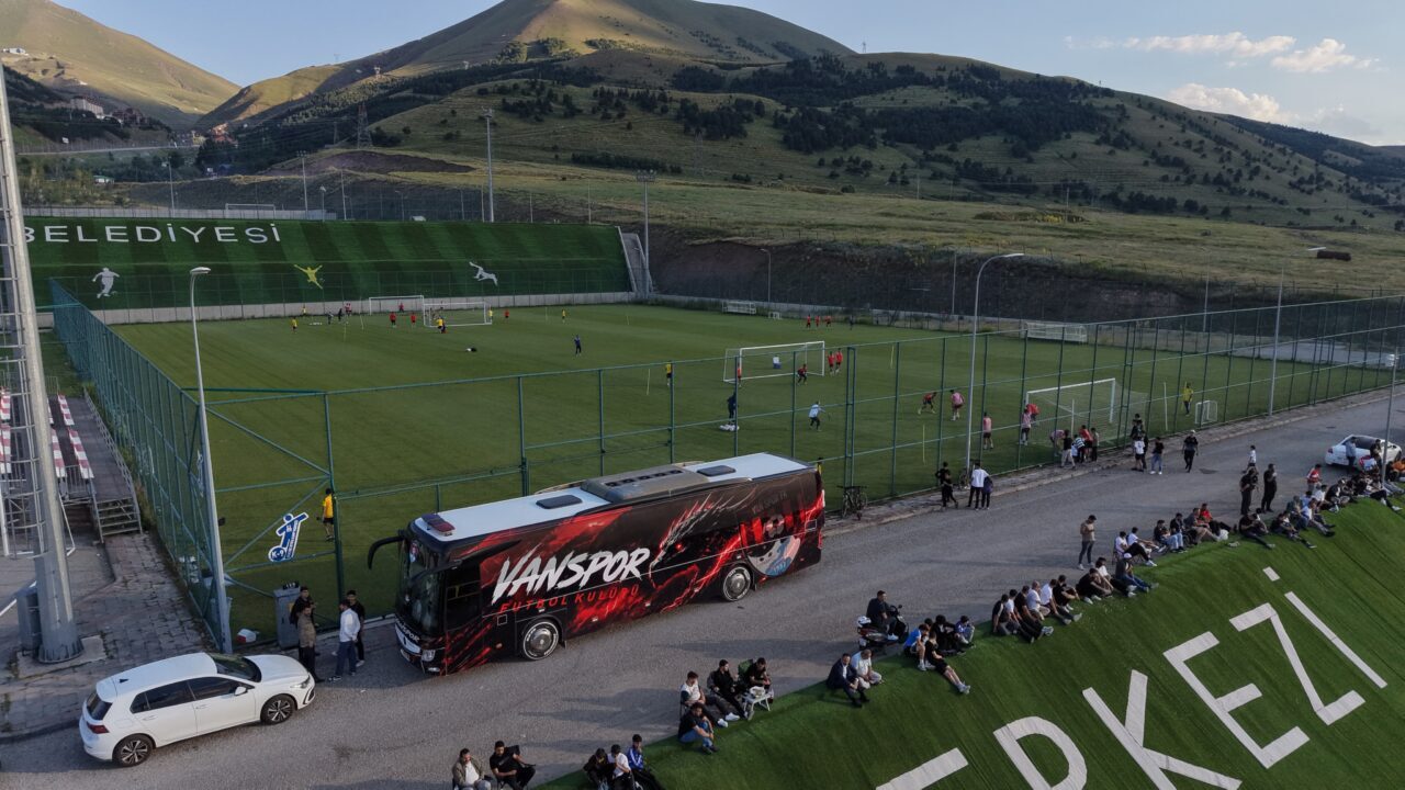 ERZURUM (AA) – Trendyol 1. Lig ekiplerinden Vanspor FK, Erzurum'da