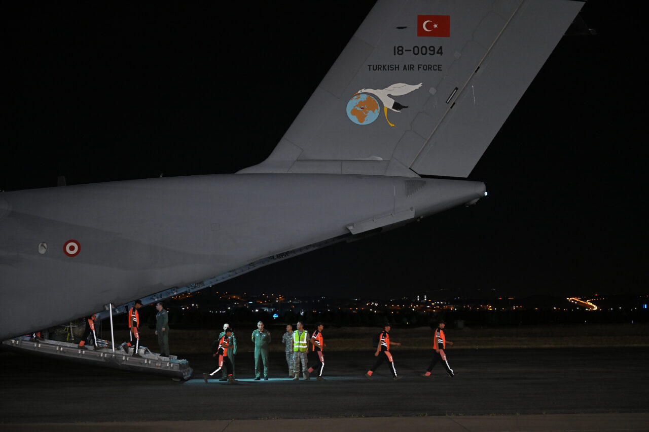 ANKARA (AA) – Venezuela'da 24 Haziran'da meydana gelen depremlerin ardından
