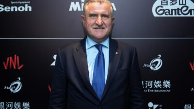 - Gençlik ve Spor Bakanı Osman Aşkın Bak:
"Spora yapılan büyük