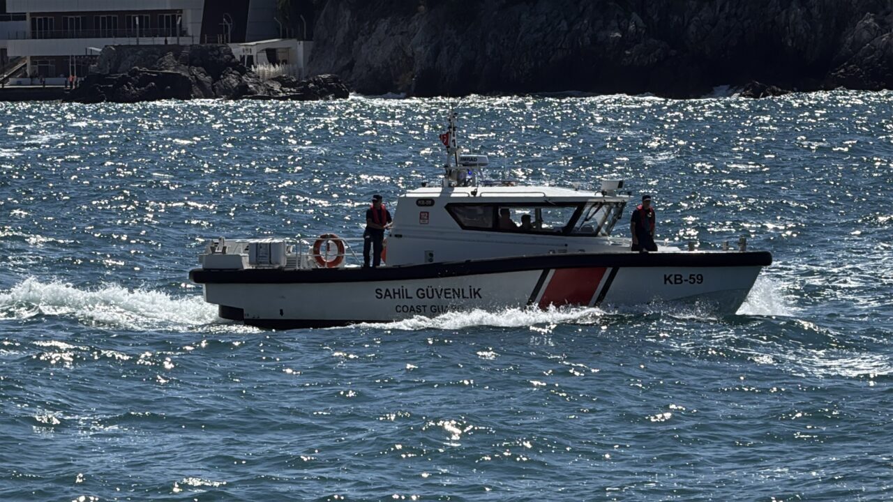 ZONGULDAK (AA) – Zonguldak'ta yasağa rağmen denize girdikten sonra kaybolan