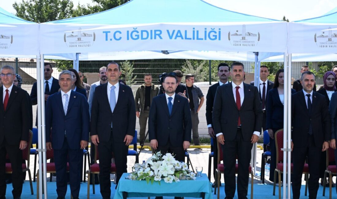 ANKARA (AA) – Adalet Bakanı Akın Gürlek, Iğdır'da adliye lojmanlarının