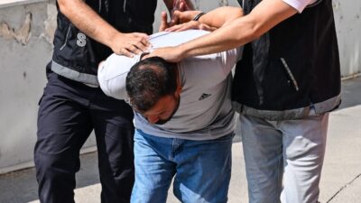 ADANA (AA) – Adana'nın Seyhan ilçesinde iki katlı müstakil evde