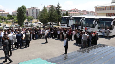 AĞRI (AA) – Ağrı'da lise öğrencileri "1071 Ruhundan Türkiye Yüzyılı