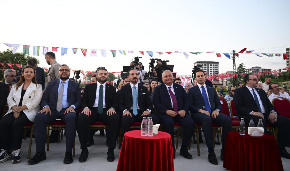 - "(Mekke Ortak Savunma Anlaşması) Bu anlaşmayla Türk dünyasının güney