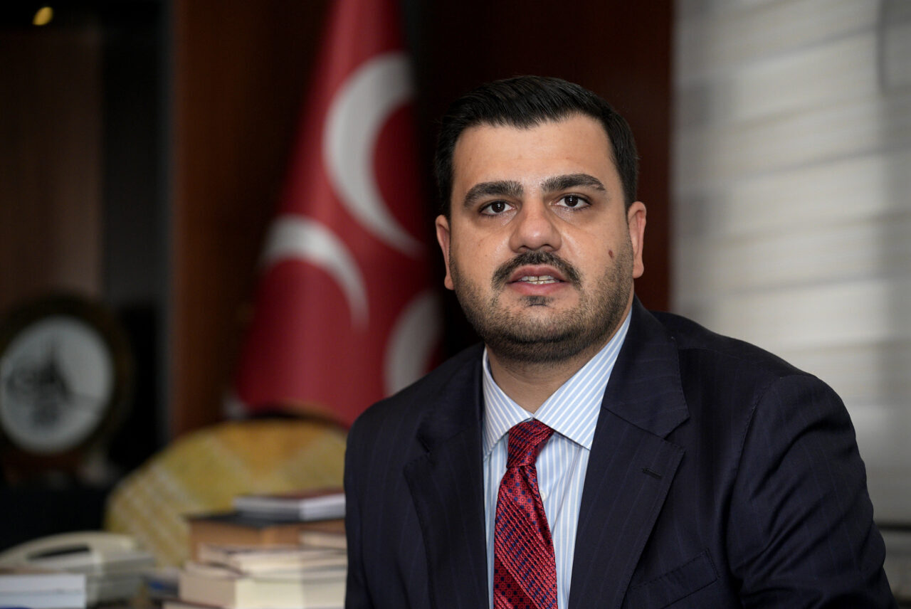 - "Görülüyor ki, mesajı almışlar. Türkiye'ye karşı havlamaya da başlamışlar.