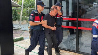 ANTALYA (AA) – Antalya'nın Alanya ilçesinde tartıştığı eşi ve kayınvalidesini