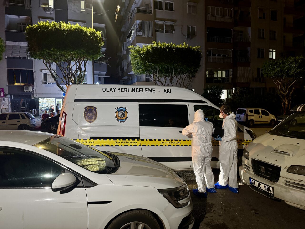 ANTALYA (AA) – Antalya'nın Kepez ilçesinde yalnız yaşayan 89 yaşındaki