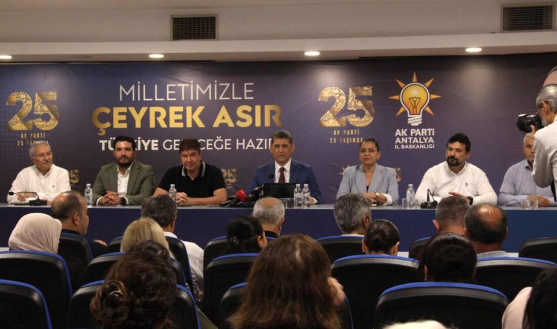 ANTALYA (AA) – Antalya'da AK Parti'nin kuruluşunun 25. yıl dönümü