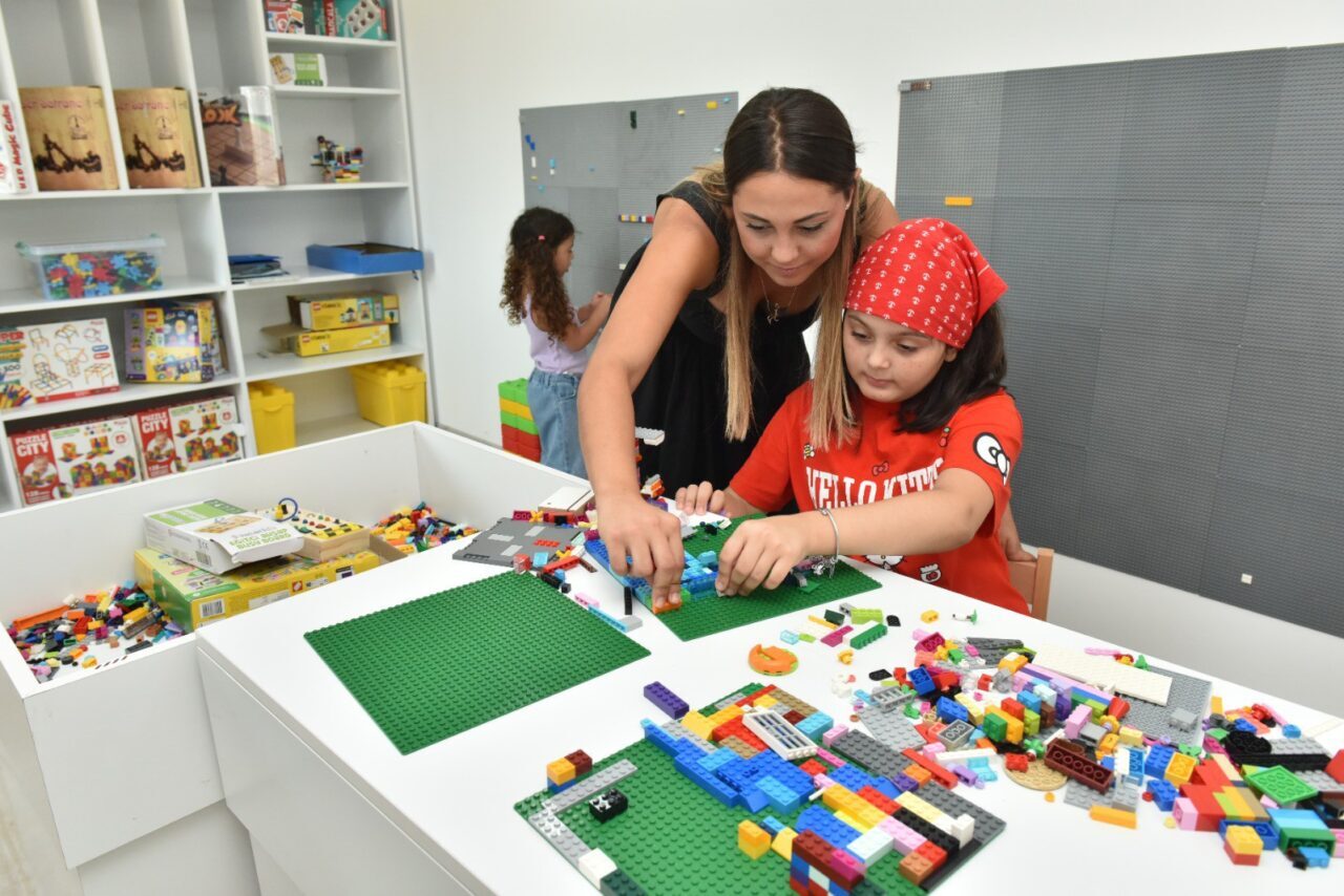 ANTALYA (AA) – Antalya'nın Kepez ilçesinde hayata geçirilen "Mavi Dünya