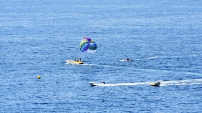 ANTALYA (AA) – Antalya'da etkisini sürdüren sıcak hava ve yüksek