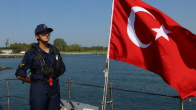 - Yalova'daki Milli Savunma Üniversitesi Deniz Astsubay Meslek Yüksekokulunda geleceğin