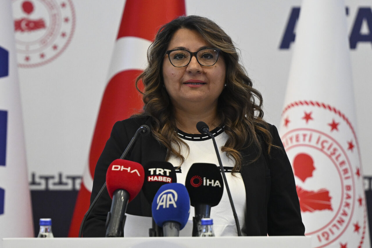 - AFAD Deprem Dairesi Başkanı Aykut Akgün:
- "Bu etkinlik başta