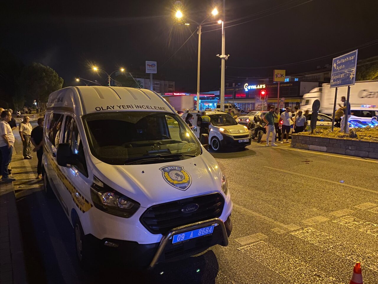 AYDIN (AA) – Aydın'ın Nazilli ilçesinde hafif ticari araçla çarpışması