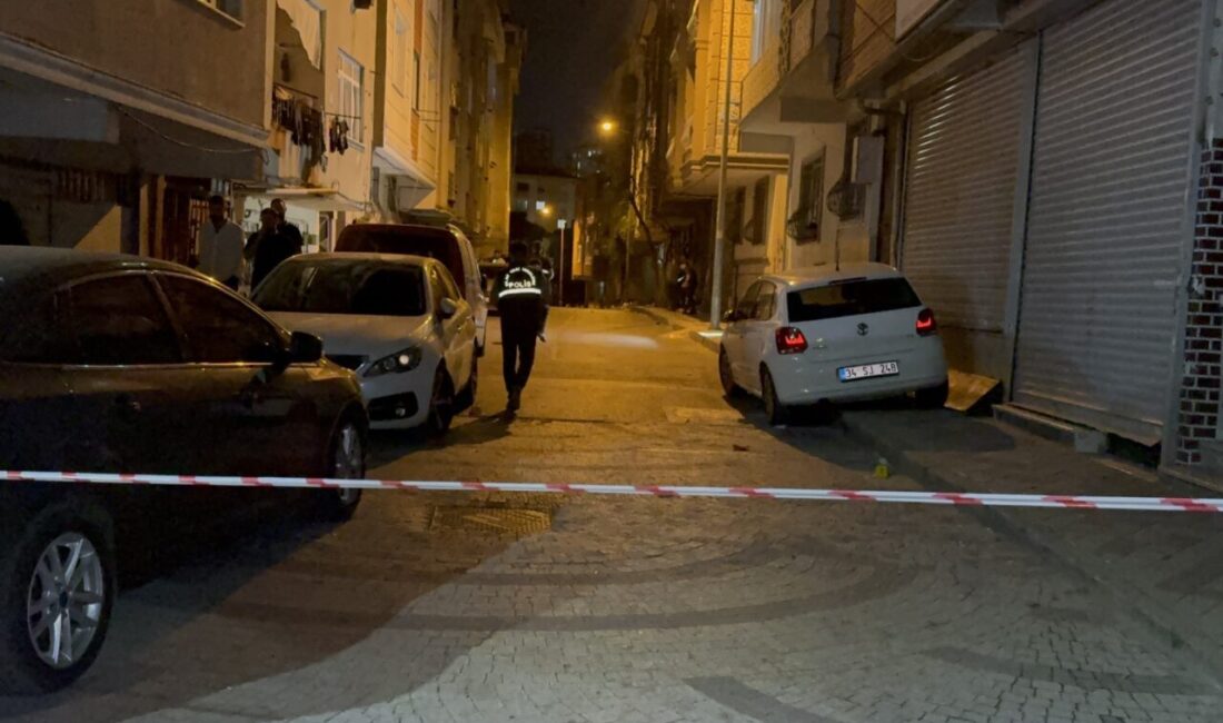 İSTANBUL (AA) – Bağcılar'da, komşular arasında çıkan tartışmada 4 kişiyi