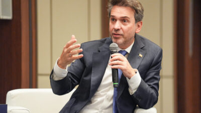 - "Türkiye'nin hedefi enerjide dışa bağımlılığı bitirmek. Bunu başardığı anda