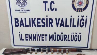 BALIKESİR (AA) – Balıkesir'in Susurluk ilçesinde düzenlenen uyuşturucu operasyonunda gözaltına