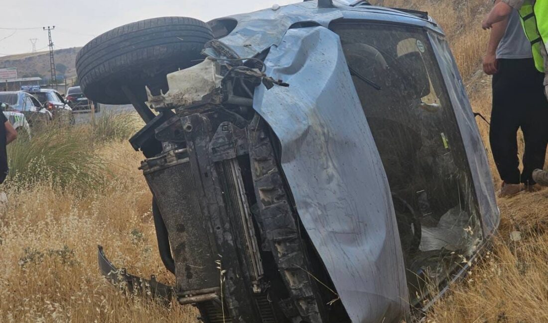 BATMAN (AA) – Batman'ın Kozluk ilçesinde otomobilin devrilmesi sonucu 2'si