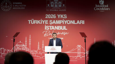 - "Ülkemizin ilk insansız savaş uçağı KIZILELMA gibi bir eser