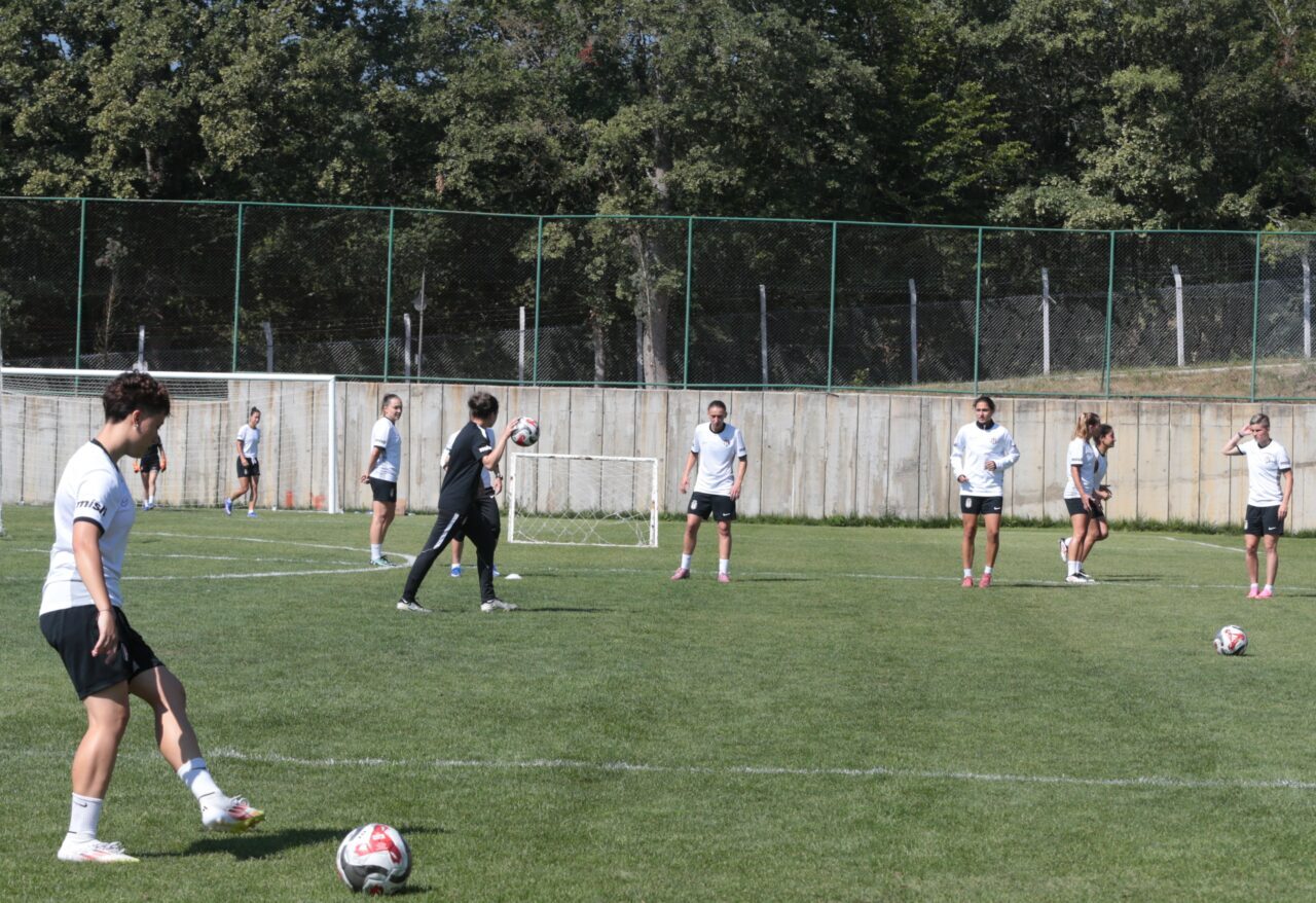 BOLU (AA) – Turkcell Kadın Futbol Süper Ligi ekiplerinden Beşiktaş,