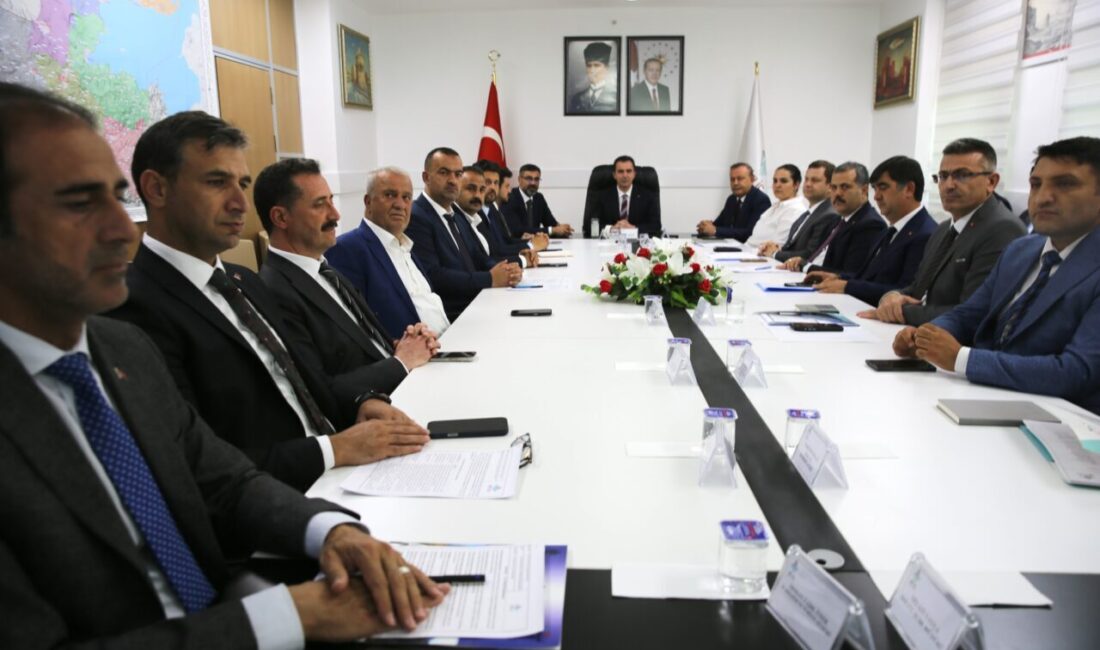 BİTLİS (AA) – Bitlis Valisi Ahmet Karakaya'nın başkanlığında Doğu Anadolu