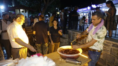 MUĞLA (AA) – Mevlit Kandili dolayısıyla Muğla'nın Bodrum ilçesindeki camide
