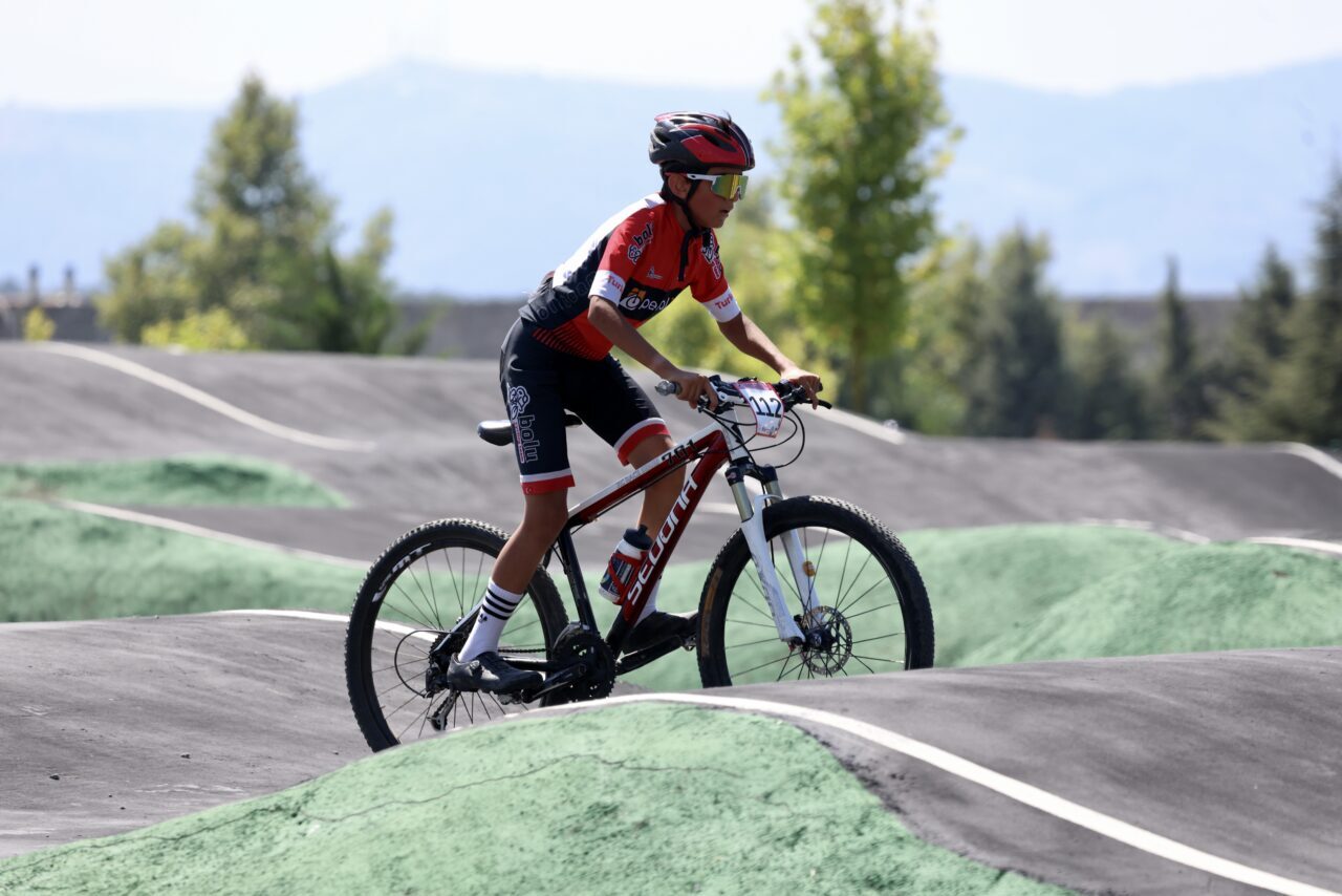 SAKARYA (AA) – Bölgesel Türkiye Dağ Bisikleti (MTB) Şampiyonası, Sakarya'da