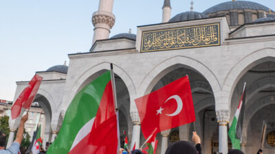 - Filistin Konvoyu Sözcüsü Hüseyin Durmaz:
- "Batı Şeria'nın yeni bir
