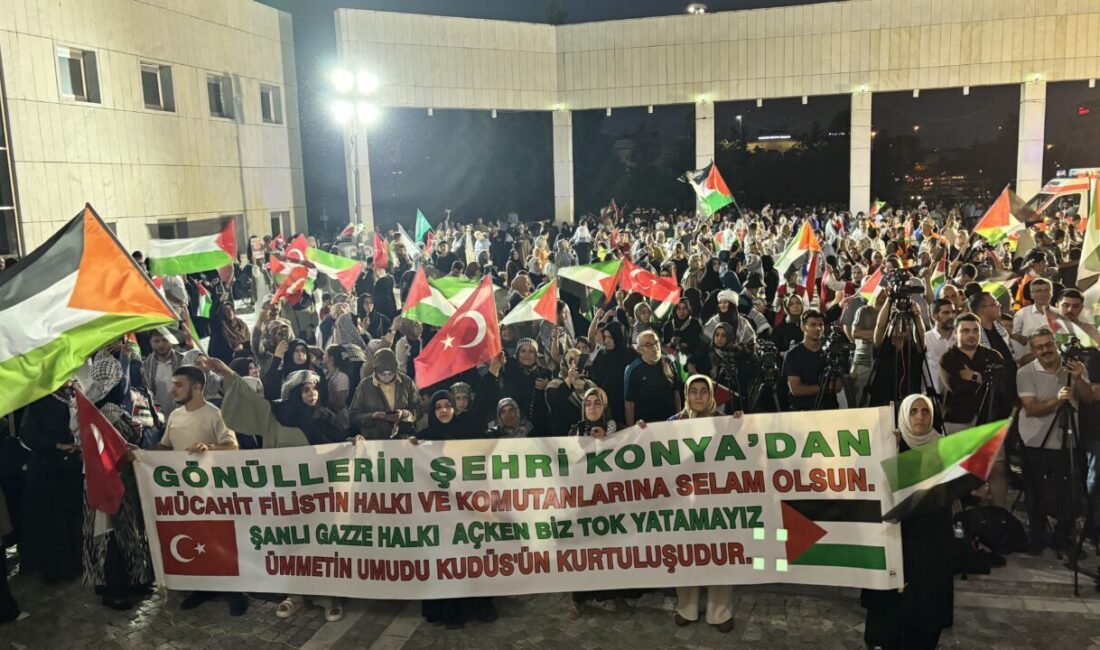 - Filistin Konvoyu Sözcüsü Hüseyin Durmaz:
- "Çağrımız siyonist işgal rejimine