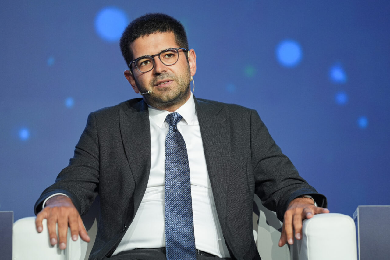 - Cumhurbaşkanlığı Yatırım ve Finans Ofisi Başkanı Ahmet Burak Dağlıoğlu:
-