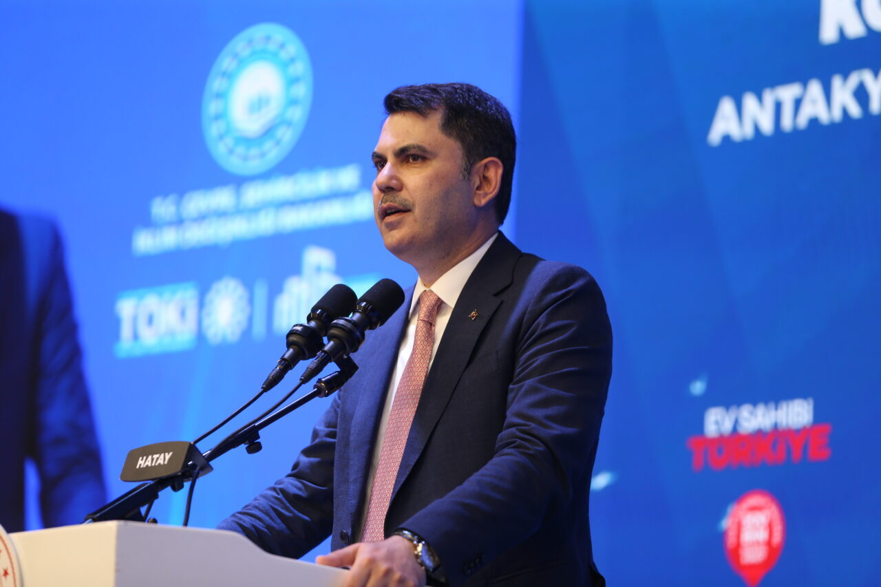 - "Asrın inşa seferberliğindeki hızımızı, sosyal konut seferberliğinde de sürdürmeye