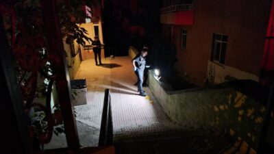 ÇORUM (AA) – Çorum'da bir apartman dairesine pompalı tüfekle ateş