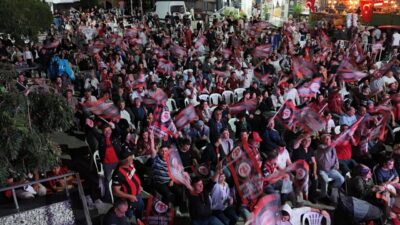 ÇORUM (AA) – Çorum'un Sungurlu ilçesinde vatandaşlar, Trendyol Süper Lig'in
