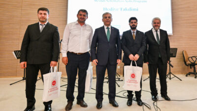 - "Efendimizi hatırlayarak, düşünerek, bilerek yaptığımız, yapacağımız her ne varsa