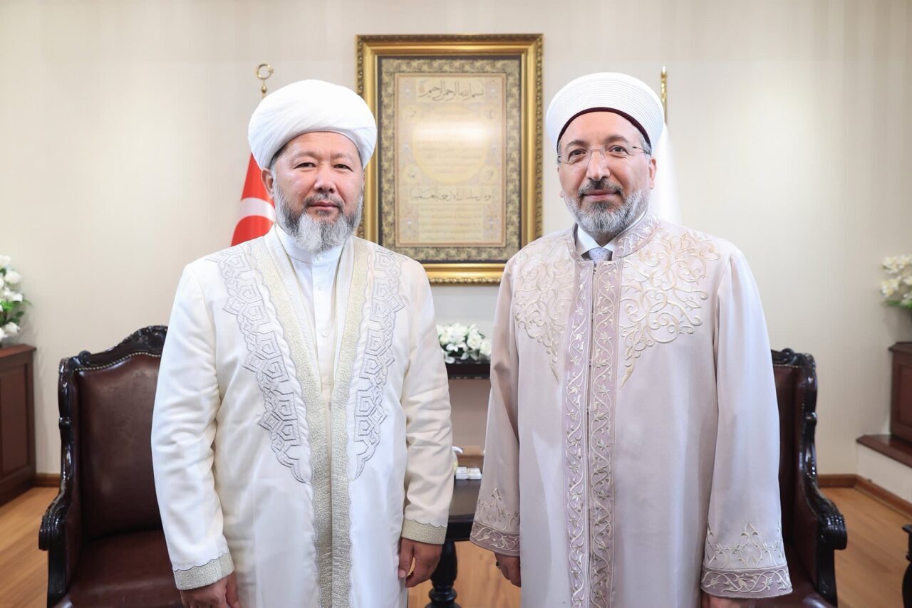 ANKARA (AA) – Diyanet İşleri Başkanı Safi Arpaguş, Kazakistan Müslümanları