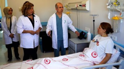 - Rahminden 30 santimetre büyüklüğünde ve 6 kilogram ağırlığında miyom