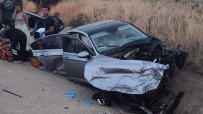 EDİRNE (AA) – Edirne'nin Keşan ilçesinde iki otomobilin çarpıştığı kazada