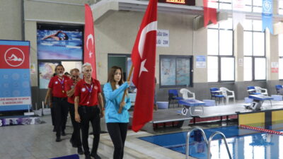ELAZIĞ (AA) – Elazığ'da Anadolu Yıldızlar Ligi (ANALİG) Yüzme Türkiye