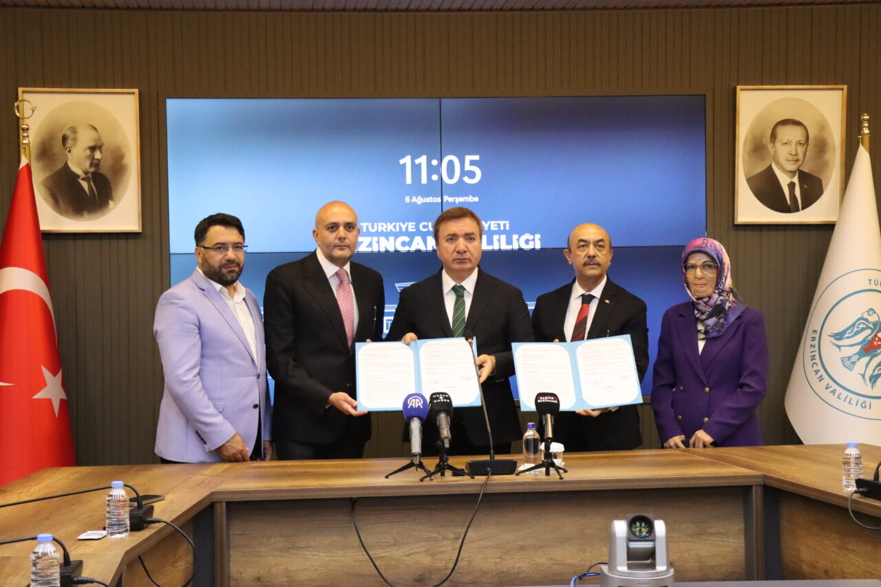 ERZİNCAN (AA) – Erzincan Valiliği, İl Milli Eğitim Müdürlüğü ve